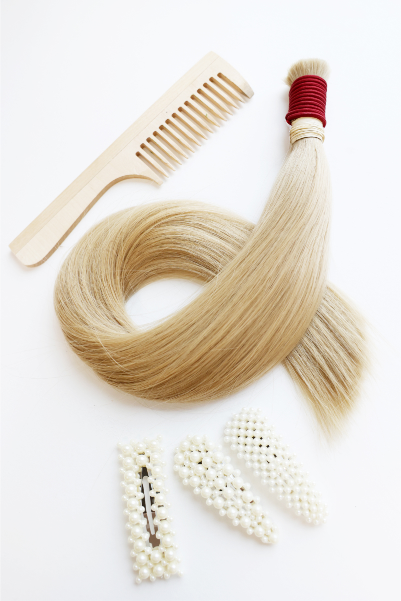 Волосы в срезе 55 см №24B — темный золотой блонд